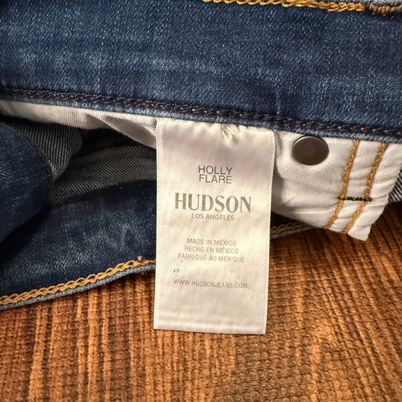 Hudson Holly High Rise Cropped Flare | 29 - Picture 8 of 14